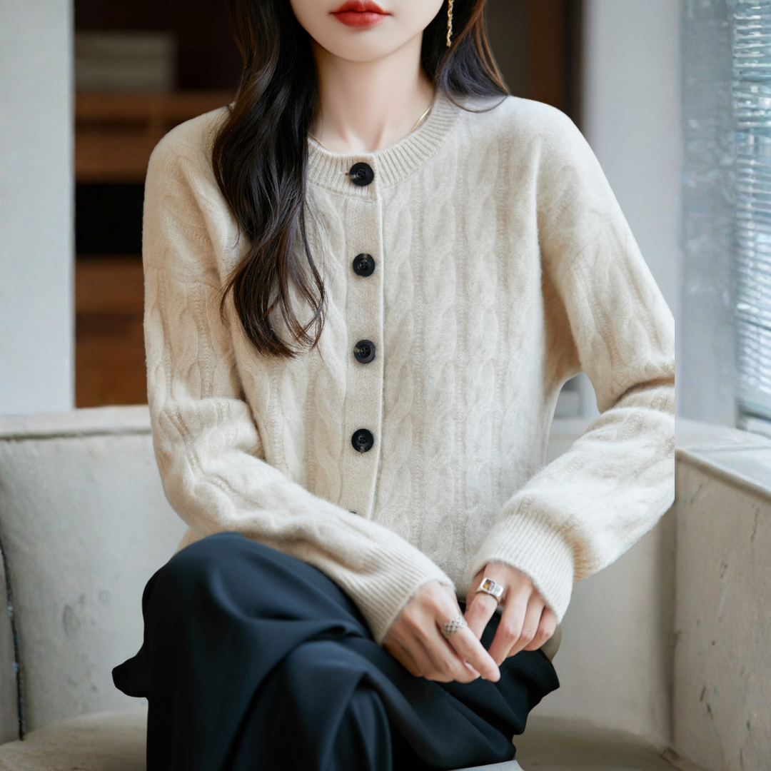 厚手のウール・ニット・カーディガン