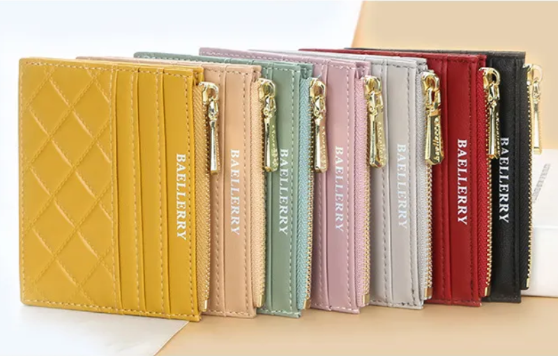 キルティングカードホルダー | コンパクト&トレンディ