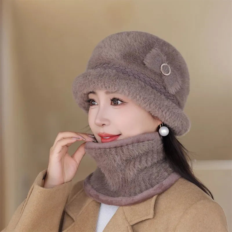 女性用暖かいフリース帽子とスカーフ