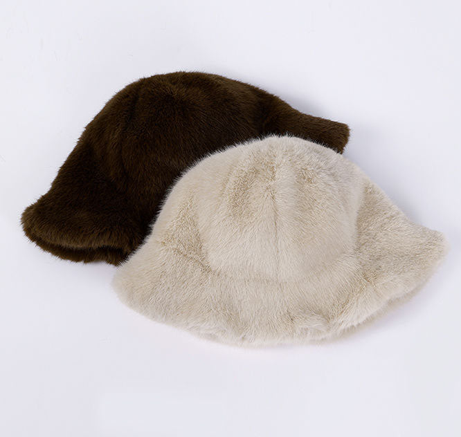 暖かく快適な女性用プラスチック帽子