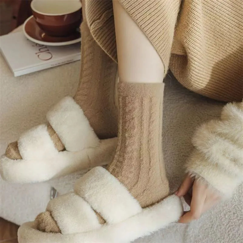 女性用、秋冬、厚手、暖かい、コットン製のミディアムレングスのレトロスタイルのソックス