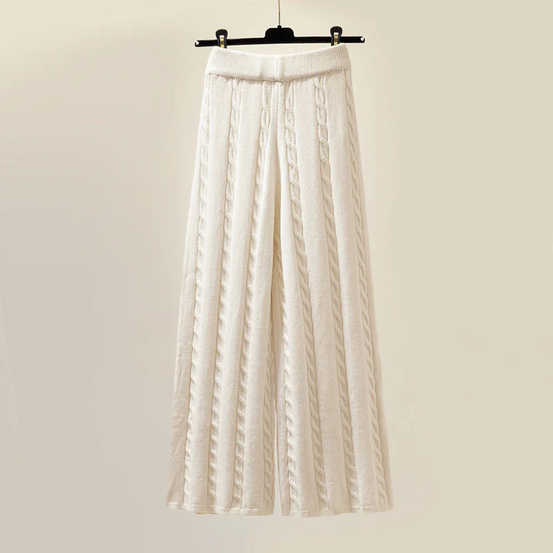 快適で居心地の良いニットセット