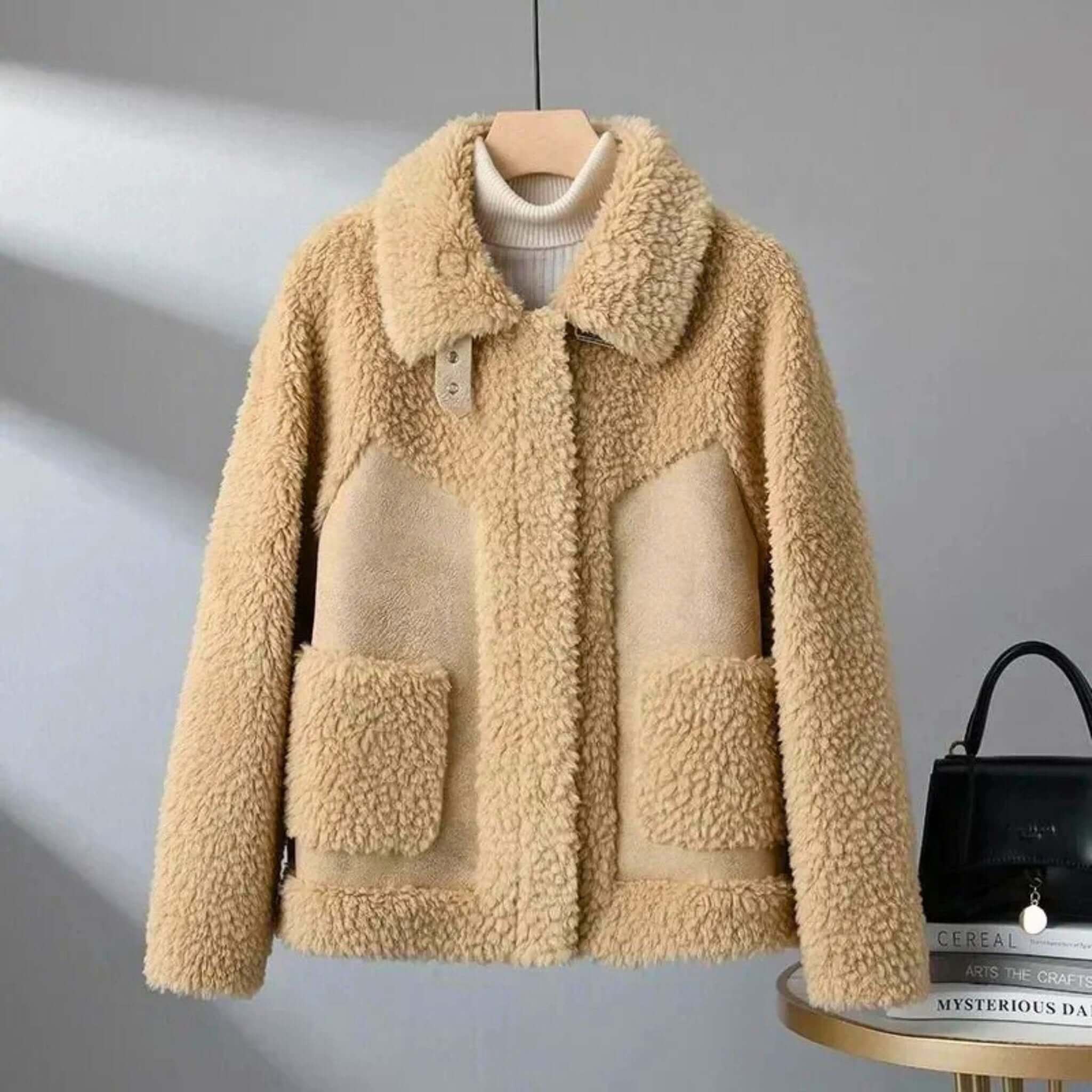 ラムズウールボンバージャケット